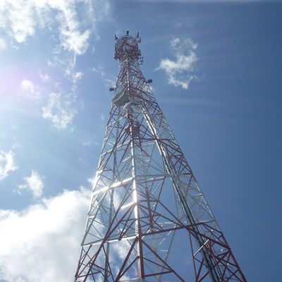 Torri d'acciaio delle Telecomunicazioni della grata mobile tubolare dell'albero 50m